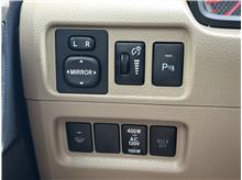 Vehicle Thumb #28