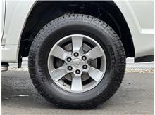 Vehicle Thumb #29