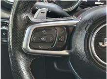 Vehicle Thumb #22