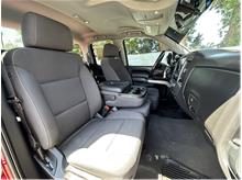 Vehicle Thumb #15