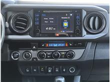 Vehicle Thumb #23