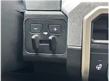 Vehicle Thumb #26