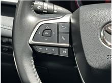 Vehicle Thumb #23