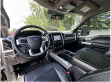 Vehicle Thumb #14