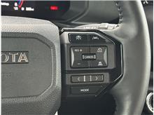 Vehicle Thumb #23