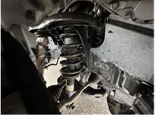 Vehicle Thumb #31