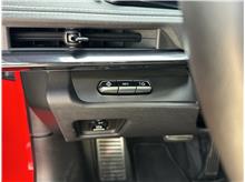 Vehicle Thumb #25