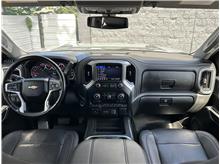 Vehicle Thumb #19