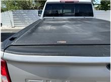 Vehicle Thumb #28