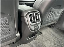 Vehicle Thumb #17