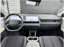 Vehicle Thumb #17