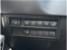 Vehicle Thumb #28