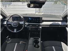 Vehicle Thumb #18
