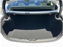 Vehicle Thumb #28