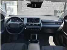 Vehicle Thumb #17
