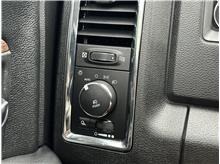 Vehicle Thumb #26