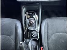 Vehicle Thumb #25