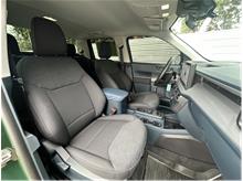 Vehicle Thumb #15