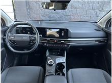Vehicle Thumb #19