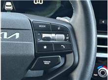 Vehicle Thumb #23