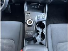 Vehicle Thumb #26