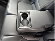 Vehicle Thumb #17