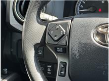 Vehicle Thumb #21