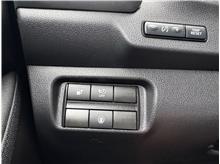Vehicle Thumb #26