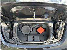 Vehicle Thumb #28