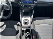 Vehicle Thumb #24