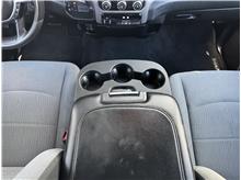 Vehicle Thumb #19