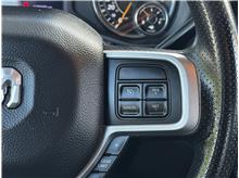 Vehicle Thumb #23