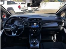 Vehicle Thumb #17