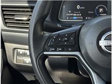 Vehicle Thumb #21