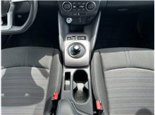 Vehicle Thumb #23