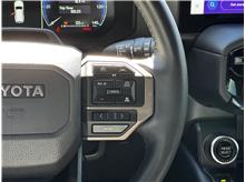 Vehicle Thumb #23