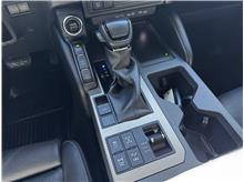 Vehicle Thumb #28