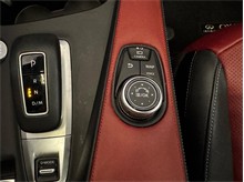 Vehicle Thumb #25