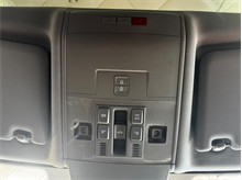 Vehicle Thumb #28