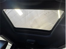 Vehicle Thumb #28