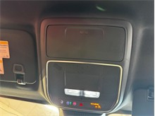 Vehicle Thumb #25