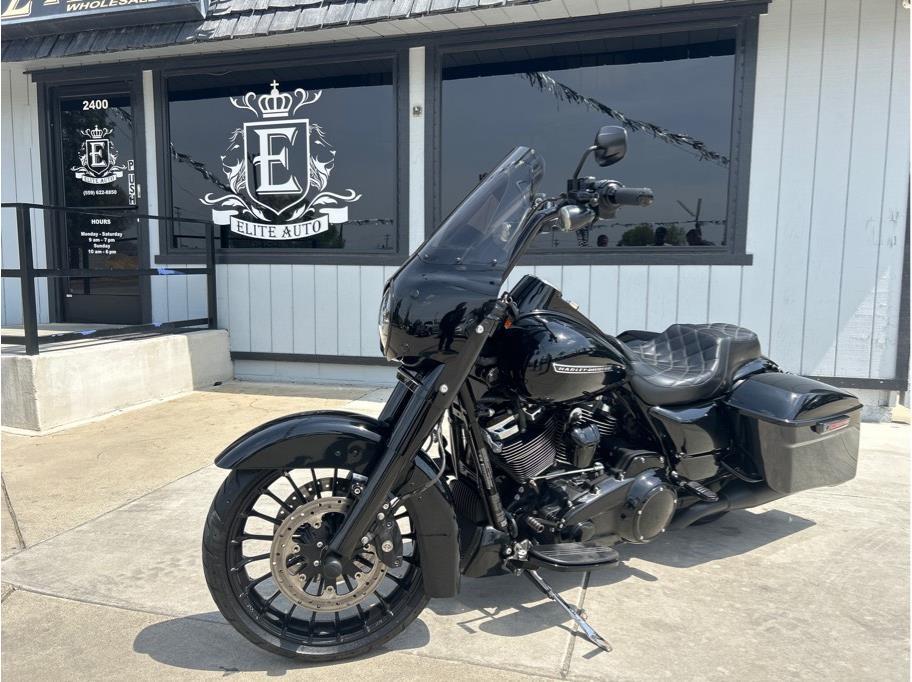 2017 Harley Davidson FLHRXS / Road King Special from Elite Auto Wholesale Inc.