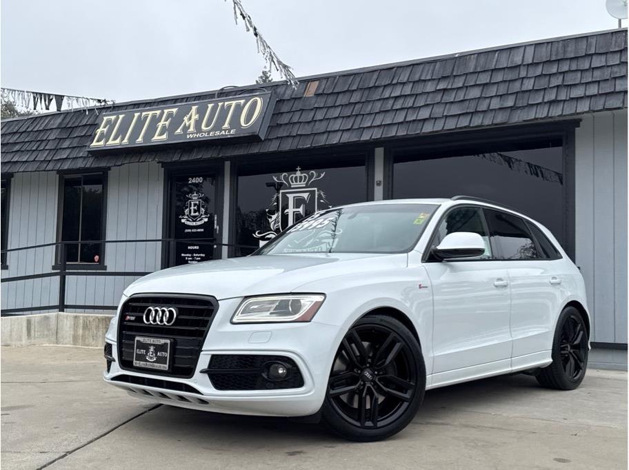 2015 Audi SQ5 Premium Plus's photo