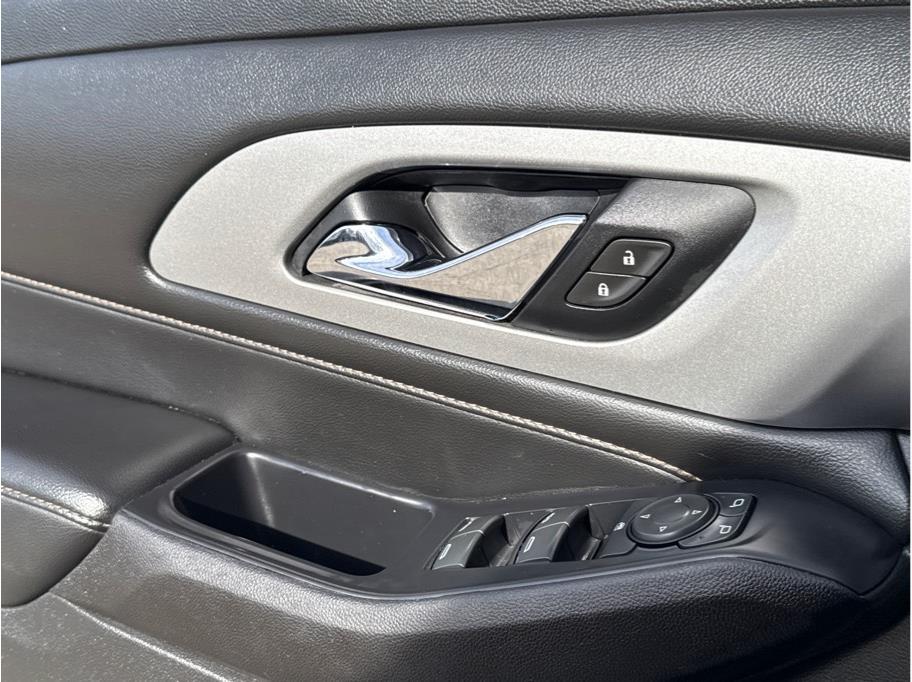 2021 Chevrolet Traverse 1LT - Photo 15