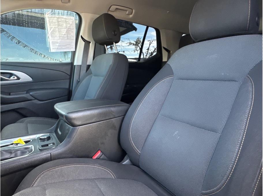 2021 Chevrolet Traverse 1LT - Photo 7