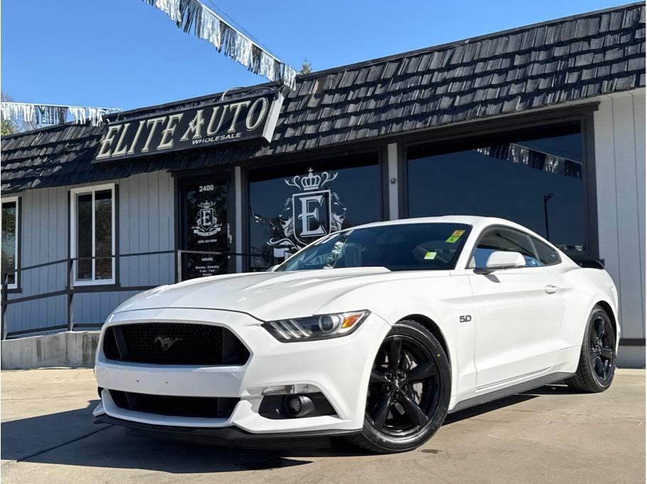 2017 Ford Mustang GT's photo