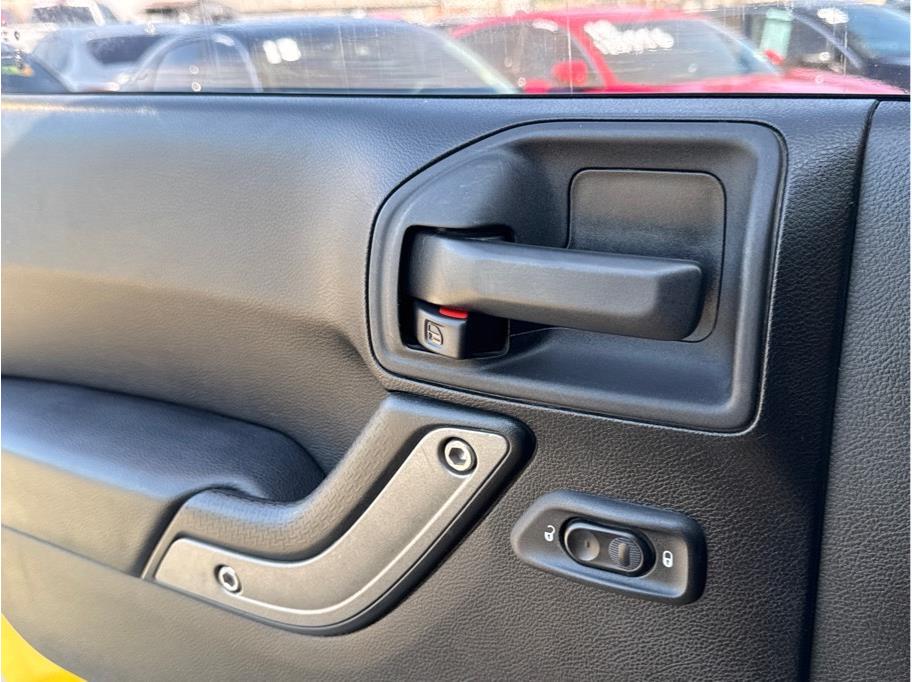 2015 Jeep Wrangler Sport - Photo 13
