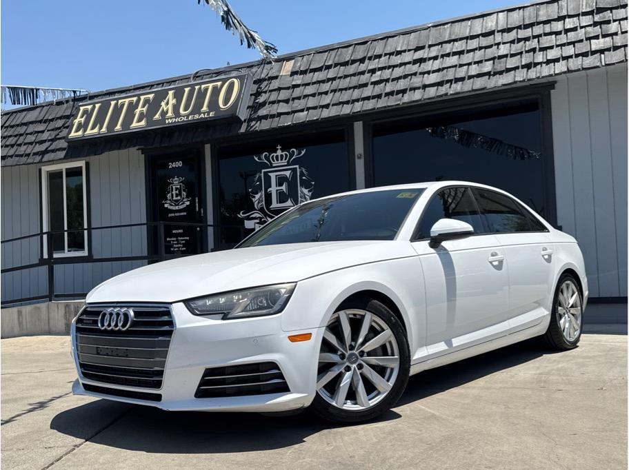2017 Audi A4 2.0T quattro S tronic Premium's photo
