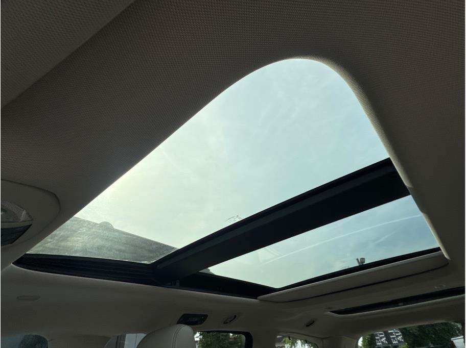 2020 Chrysler Pacifica Limited - Photo 17