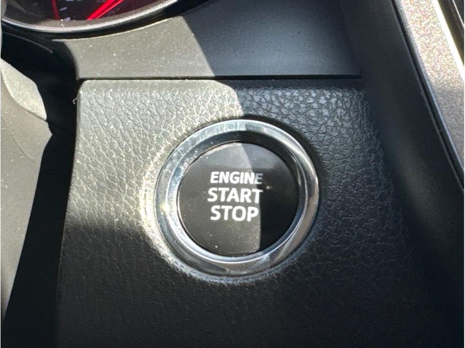 2022 Toyota Camry XSE - Photo 12